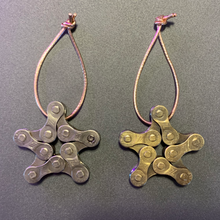 Load image into Gallery viewer, Bicycle Chain Star Ornament - Welded Bicycle Metal Art and Christmas Decor