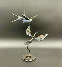 Load image into Gallery viewer, Hummingbird - Medium