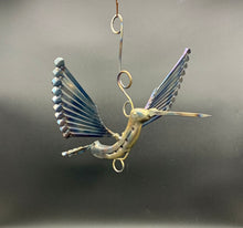 Load image into Gallery viewer, Hummingbird - Hanging - Extra-Large
