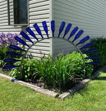 Load image into Gallery viewer, Bottle Bow - Arch Style Bottle Tree
