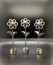 Load image into Gallery viewer, Welded Flower
